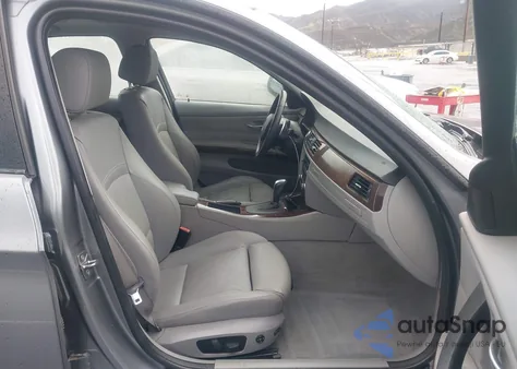 2011 BMW 328I z USA, uszkodzony, nr VIN WBAPH7G54BNN02255